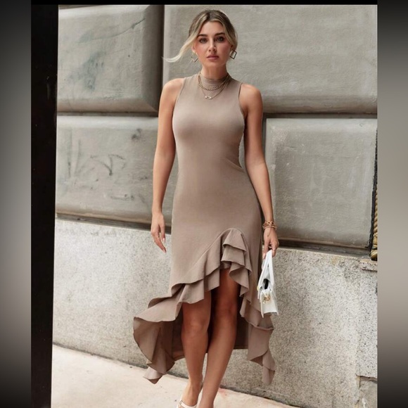 Asymmetrical Ruffle Dress - Picture 2 of 5